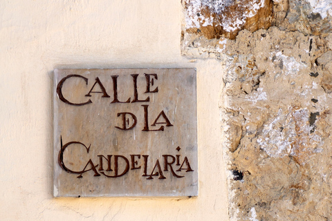 Bogotá: La Candelaria Food Tour with 7 Tastings & Ajiaco