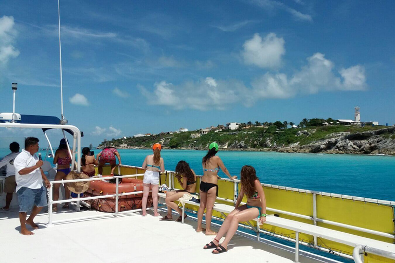 Île de Contoy et Isla Mujeres : découverte de la nature et de la culture locale