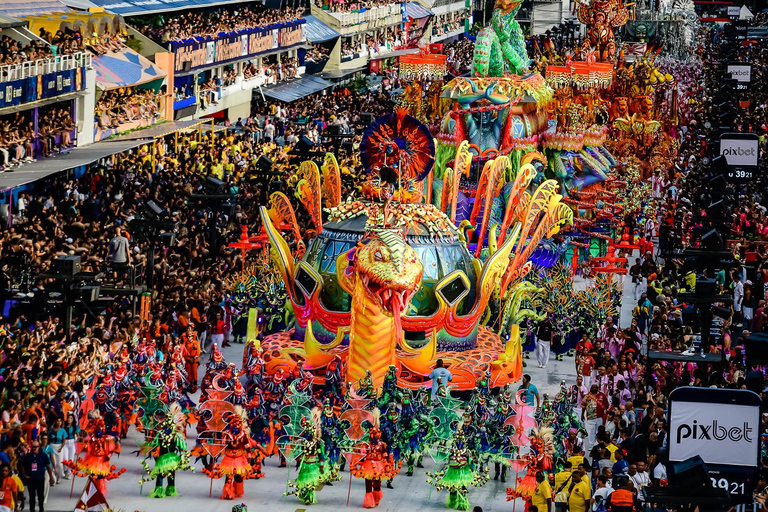 Rio : billet pour le carnaval du secteur 9 et transfert aéroport/hôtel