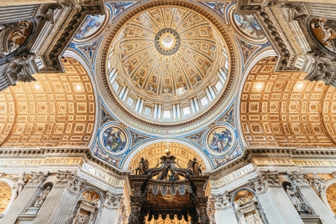 Rzym: kopuła bazyliki św. Piotra i podziemne grotyWycieczka półprywatna w języku angielskim