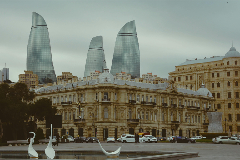 Baku: Old City, Local Sweets & Tea Tour