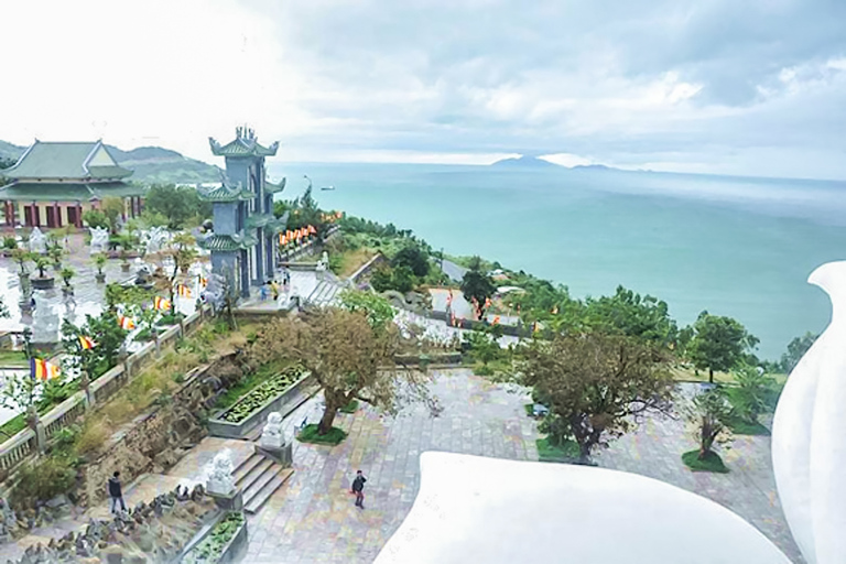 Da Nang: Lady Buddha, Affenberg und Am Phu Höhle TourGemeinsame Tour am Nachmittag ohne Mittagessen