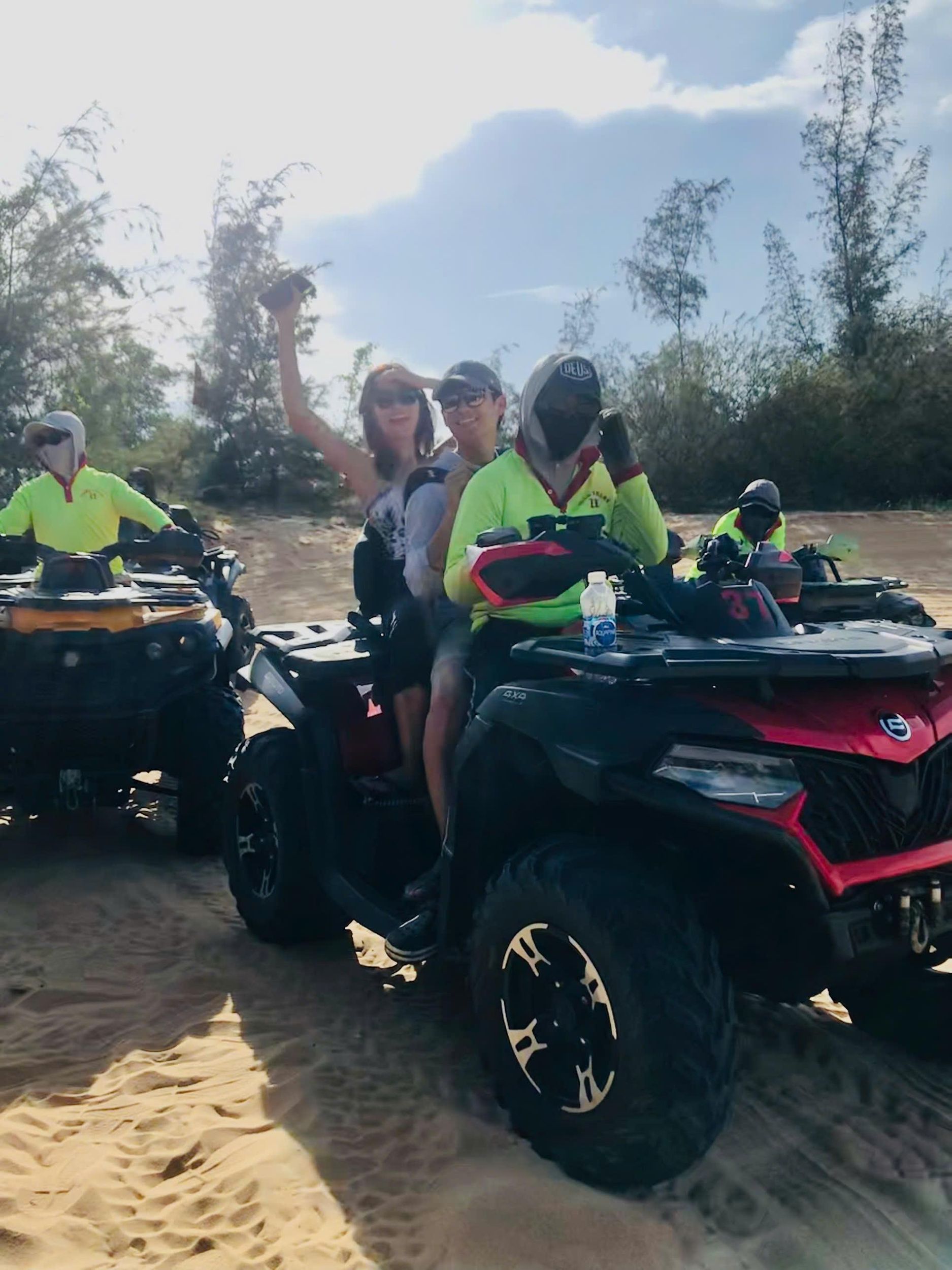 Mui Ne: Erschwingliche Jeep-Tour & Quad-Fahrt mit Fahrer