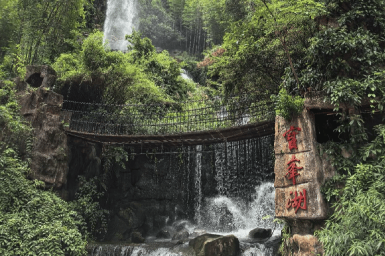 Zhangjiajie: Baofeng Lake or Huanglong Cave Day Trip Baofeng Lake + Junsheng Painting Academy or Tujia Brocade