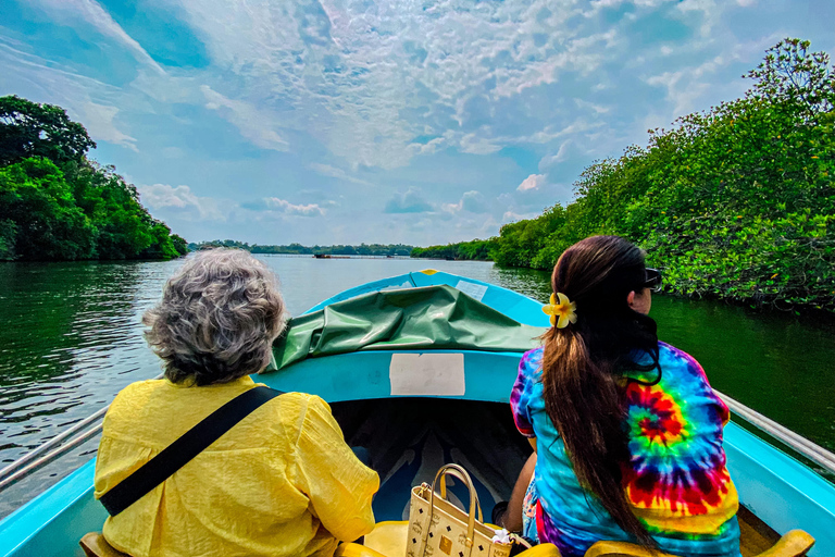 Madu River Boat Safari & Traditional Mask Workshop Visit Pick-up From: Hikkaduwa
