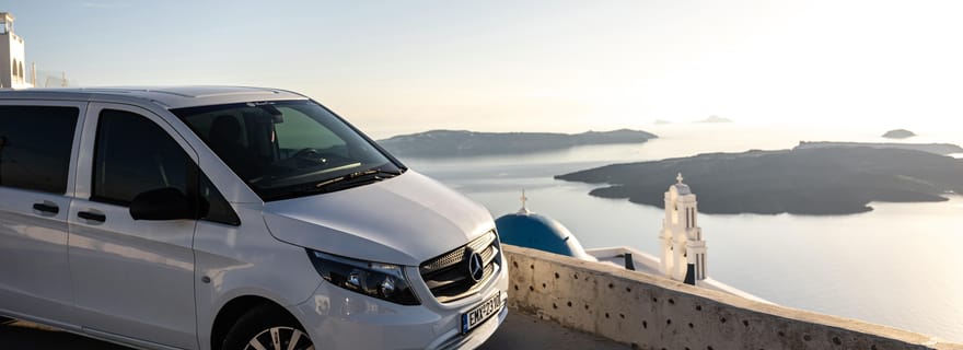 Santorin : voiture privée avec chauffeur à votre disposition