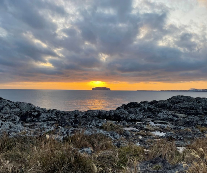 Seogwipo City(in Jeju Island) Walking Tours with Sunset