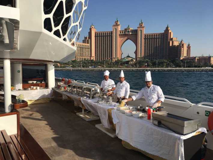 yacht cruise buffet