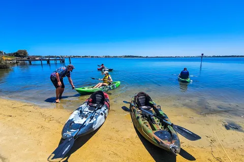 Mandurah: Spływ kajakowy o wschodzie słońca i na mokradłach