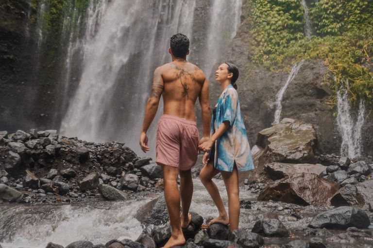 Aventure ultime : Excursion d&#039;une journée à la cascade Tiu Kelep et à Sembalun