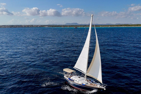 Mallorca South: Private Classic Sailboat Experience Mallorca South; Private Sailboat 7 hours