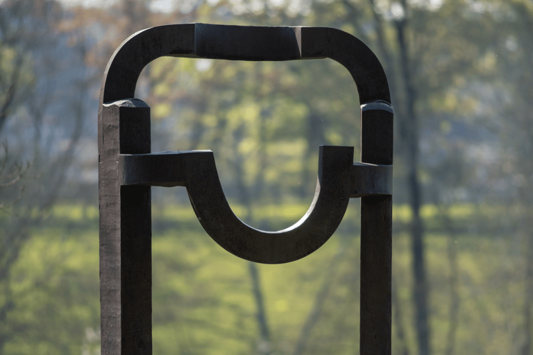 San Sebastian: Private Walking Tour & Chillida Museum Pick-up and drop-off (English)