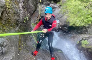 Madeira: Canyoning der Stufe 2 – Abenteuer mit Wasserfällen und Abseilen