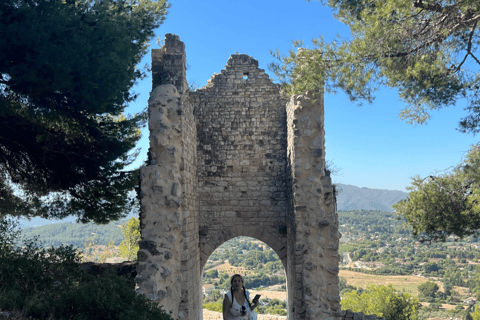 Between sea and hills: in the footsteps of Allauch, Aix, Marseille Aix, Allauch, Marseille: Private