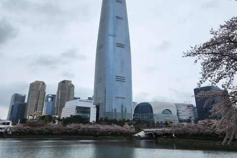 Seoul: COEX Library, Bongeunsa Temple & Lotte Tower Tour