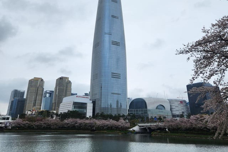 Seoul: COEX Library, Bongeunsa Temple & Lotte Tower Tour