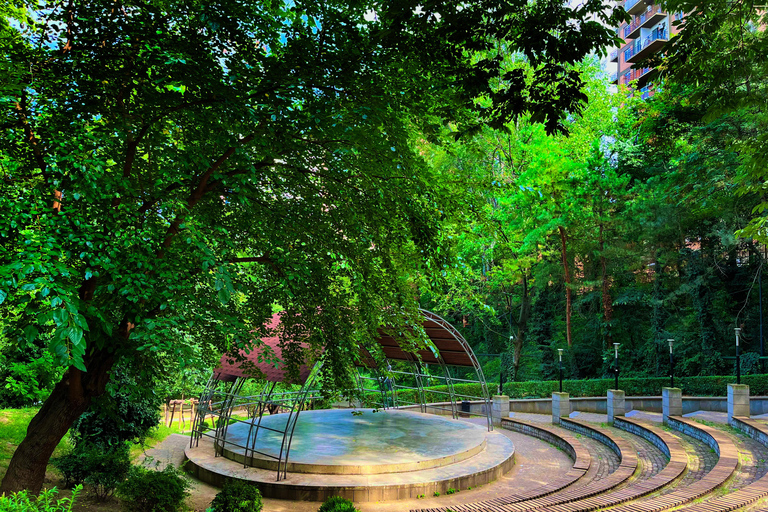 Tbilisi: Walk to a Luxurious District with Parks & Coffee Shared-Group Tour ***3 HOURS***