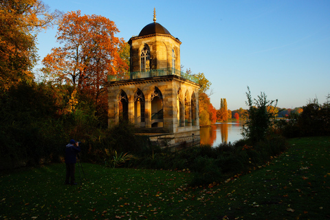 Potsdam: Hop-On Hop-Off Bus Tour with Audio Guide