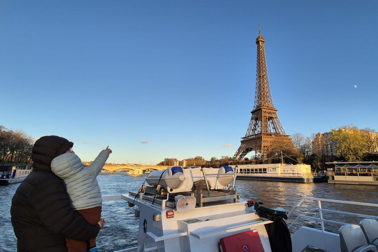 Seine River Sightseeing Guided Cruise Vedettes du Pont Neuf Departure Time - 12:00 pm