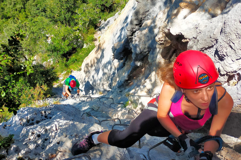 RAMALES DE LA VICTORIA, CANTABRIA: VIA FERRATA OF CALIZ, INITIATION