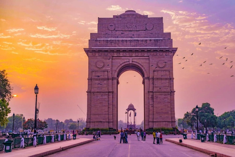 Delhi: Old and New Delhi Private City Tour and Transfer Old and New Delhi Private City Tour without Entry Tickets