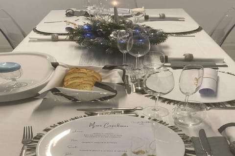Italian home chef in Northern Italy, personalized dinner