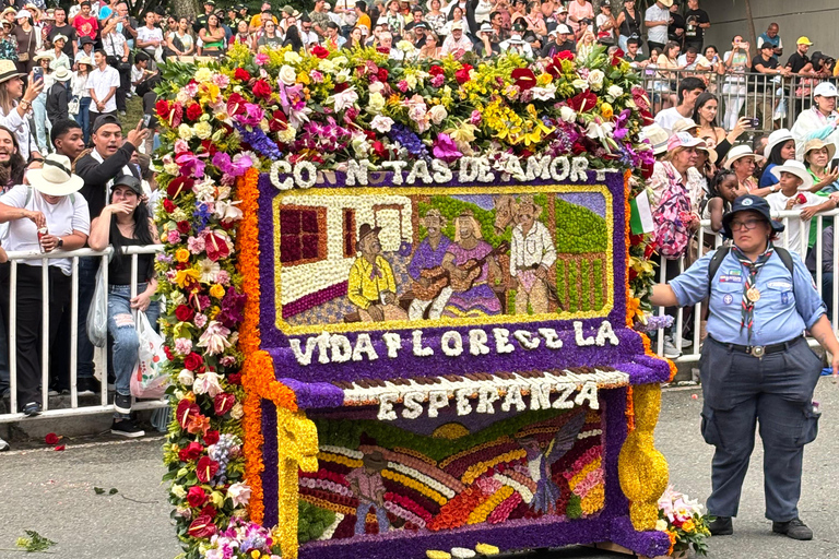 Silleteros Parade Sightseeing Tour with Front Box Included
