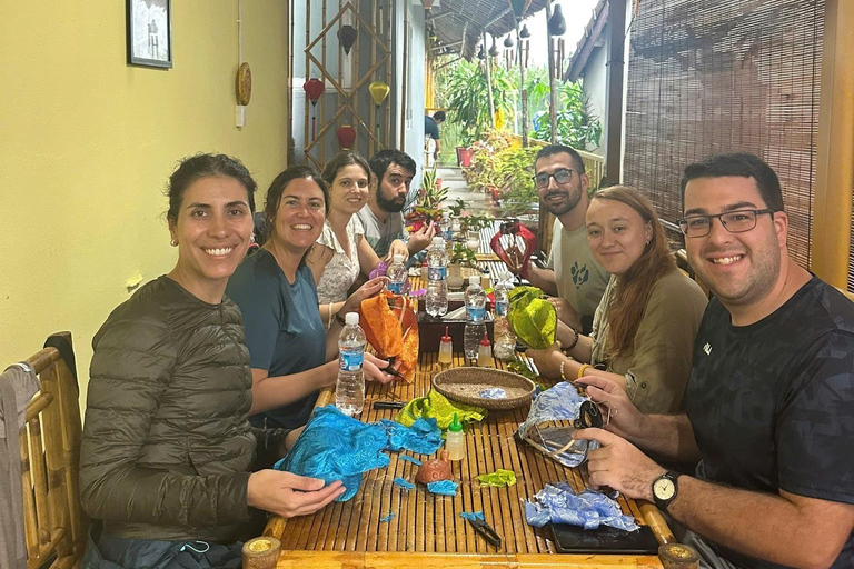 Hoi An: Basket Boat Ride & Lantern Making Class by Phu Lanh Hotel Pickup & Drop-off Included