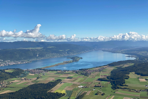 Bern: Exclusive Lakeland Helicopter-Tour for up to 4 People