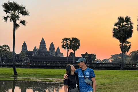 Siem Reap: Private Angkor Wat Tuk-Tuk Tour (English Driver) 5-8 Hours: Angkor Wat - Top 3 Temples & More (Flex-Start)