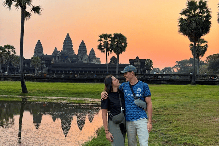Siem Reap: Private Angkor Wat Tuk-Tuk Tour (English Driver) 5-8 Hours: Angkor Wat - Top 3 Temples & More (Flex-Start)