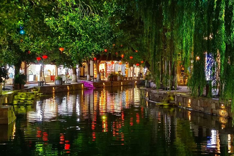 Twilight Zhujiajiao: Scenery, Sunset, and Lantern Lights