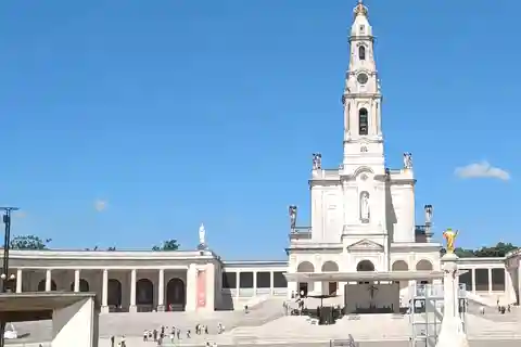 Tour privato di mezza giornata di Fatima e del villaggio dei pastori