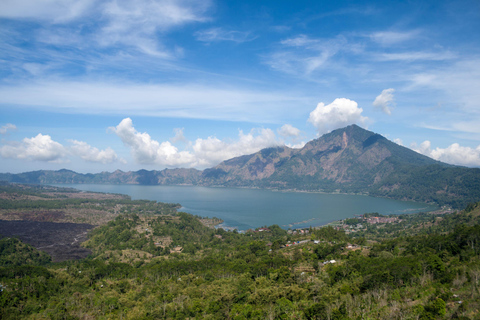 Bali/Mount Batur: Guided Lake Batur Water Bike Experience Guided Water Bike Experience with Meeting Point