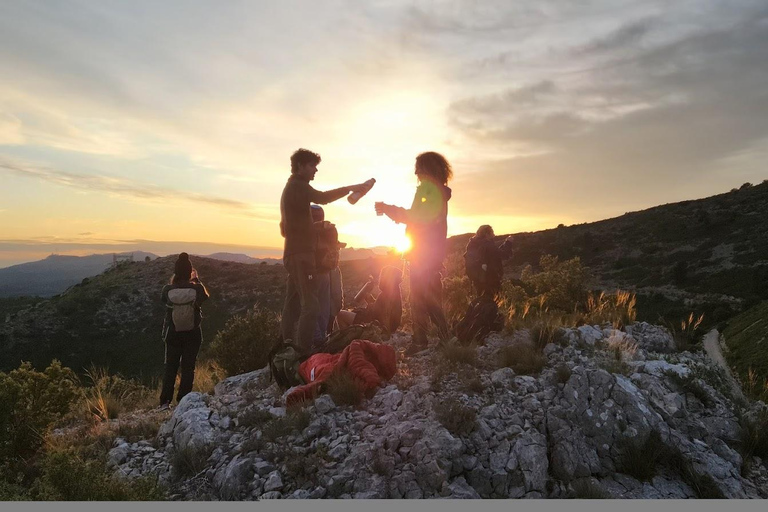 Aix-en-Provence: Night Hike in the Provençal Hills