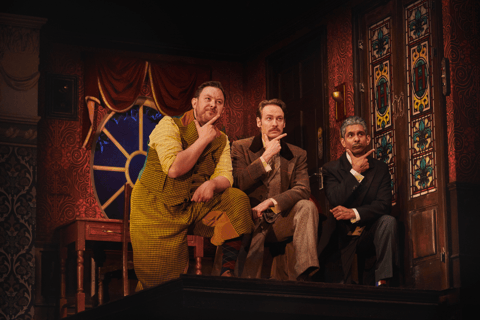 London's West End: Ticket to The Play That Goes Wrong Best Available Stalls - Peak