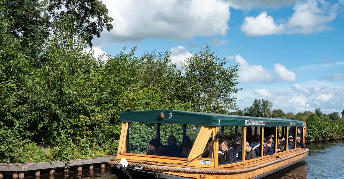 Afbeelding 11 van Amsterdam: dagtrip naar Giethoorn, rondvaart en wandeltour