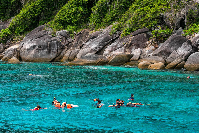 Phuket/Khao Lak: The Elite Similan Islands Yacht Experience Hotel pickup in Phuket