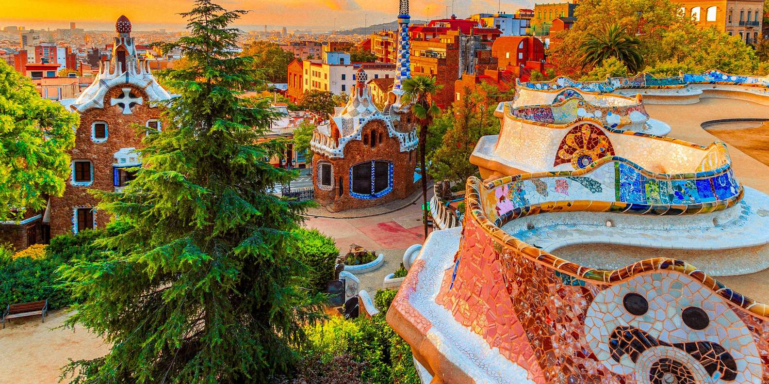 Barcelona: visita ao Parque Güell de Gaudí com bilhete de acesso rápido |  GetYourGuide, image size:1585x792