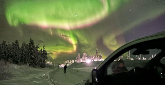 Levi: Northern Lights Hunt – Money Back Guarantee