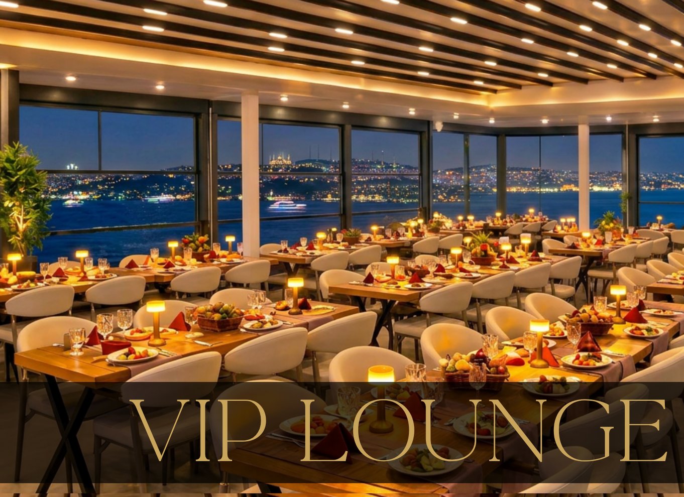 Istanbul: Bosporus-middagscruise og show med privat bord