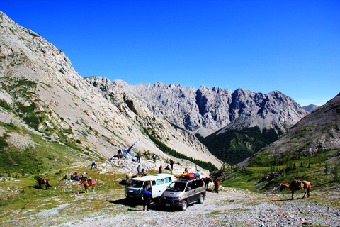 Mongolei: 17-tägige Pferde-Trekking-Tour um den Khovsgol-SeeMongolei: 10-tägige Pferde-Trekking-Tour um den Khovsgol-See