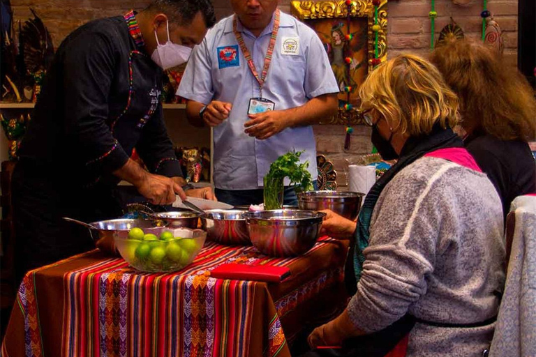 Lima Food Experience 4D: Bread, Ceviche, and Street Food Workshop