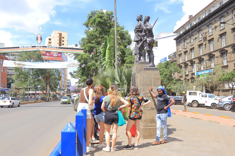 Nairobi: City Walking Tour with Local Food Tasting