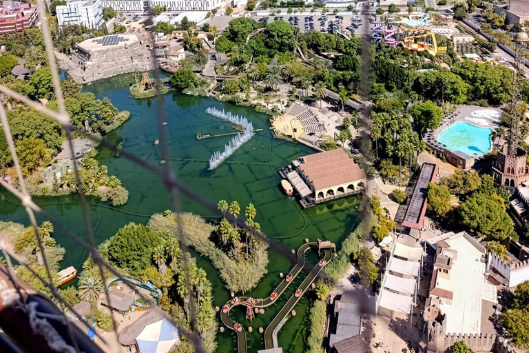 Algarve: Private Day Trip to Seville with Guide