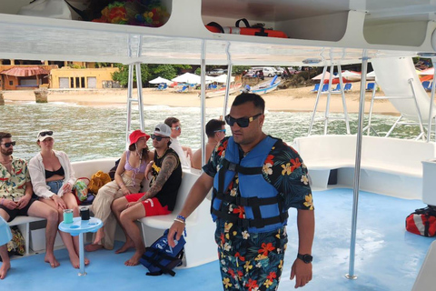 Puerto Plata: Party Catamaran to Sosua Bay Puerto Plata: Party Boat Catamaran to Sosua Bay