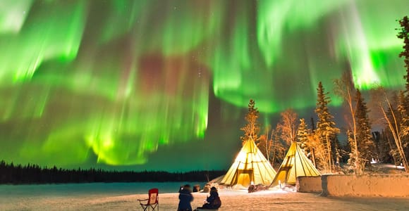 Rovaniemi: Photography Northern Lights Tour with BBQ & Glögi