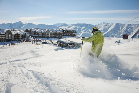 Tbilisi: Day Trip to Kazbegi, Gudauri, Gergeti, and Ananuri
