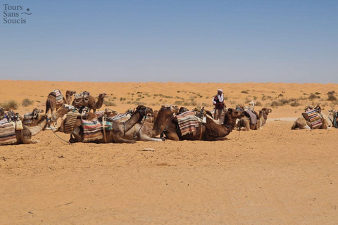 Djerba: Ksar Ghilane e barco pirata – 2 dias de aventura e descobertaDjerba: Ksar Ghilane e Barco Pirata – 2 dias de aventura e descoberta