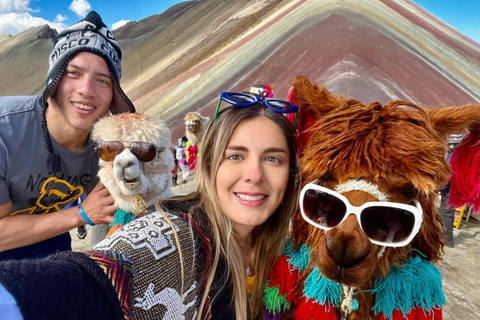 Utflykt Ausangate 7 Lagoons/Rainbow Mountain 2 dagar+Hostel